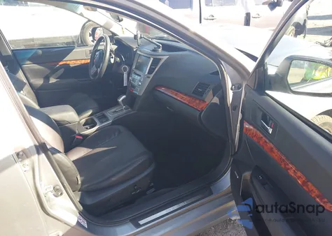 2011 Subaru Legacy 3.6R Limited из США, поврежденный, VIN 4S3BMDL64B2236274